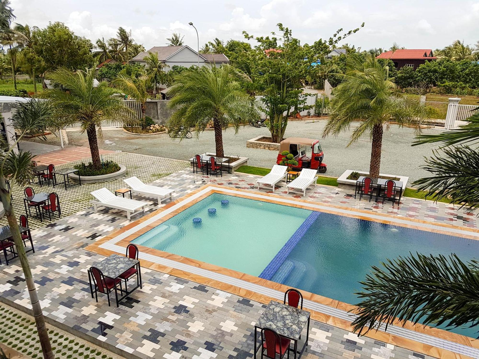 Two Moons Resort Kampot Eksteriør billede