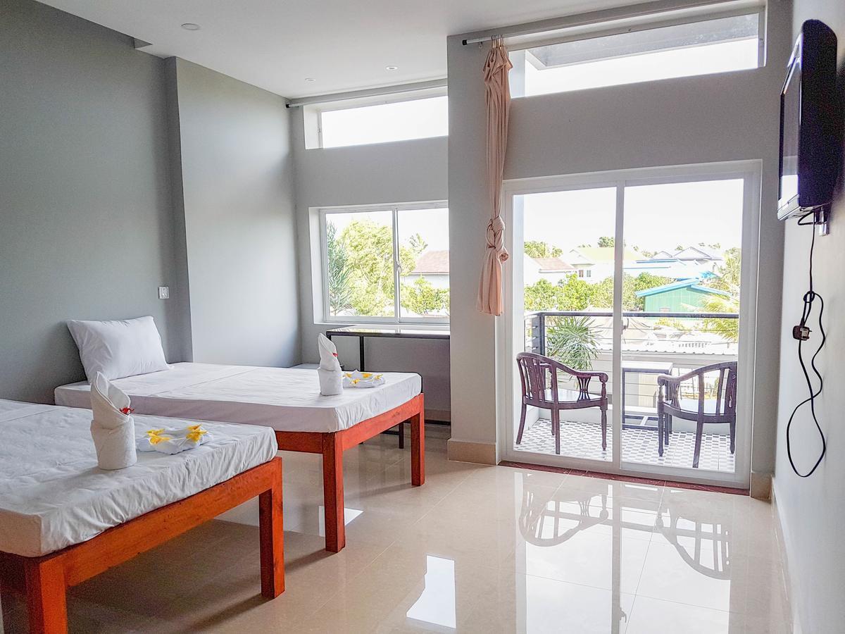 Two Moons Resort Kampot Eksteriør billede